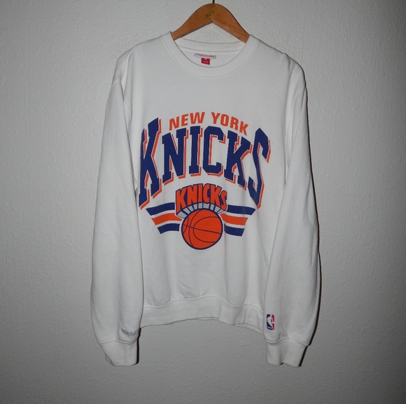 mitchell and ness knicks crewneck